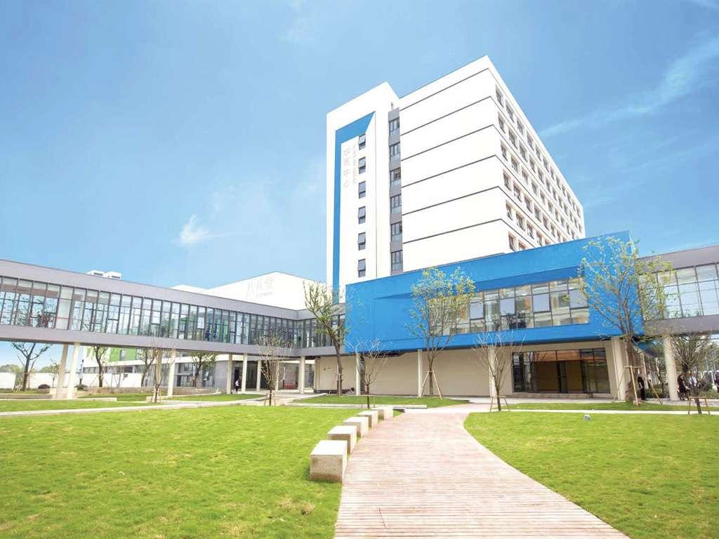 Yew Wah International Education School of Zhejiang Tongxiang