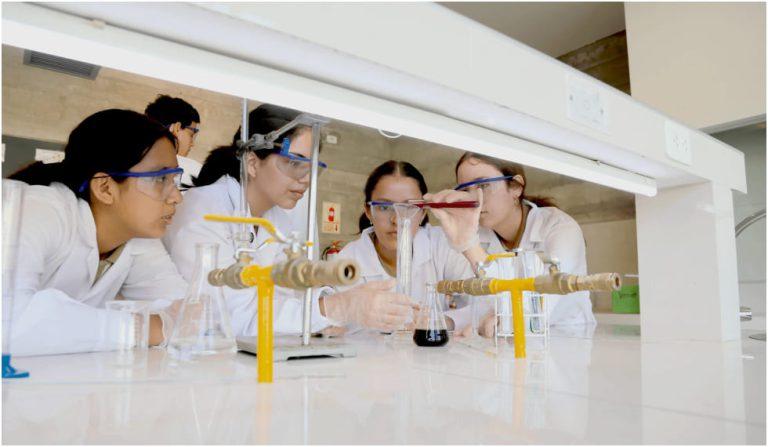 Institución Educativa Privada Euroamerican College